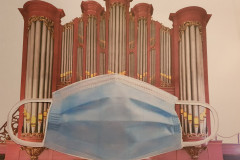 Mondkapje voor het orgel